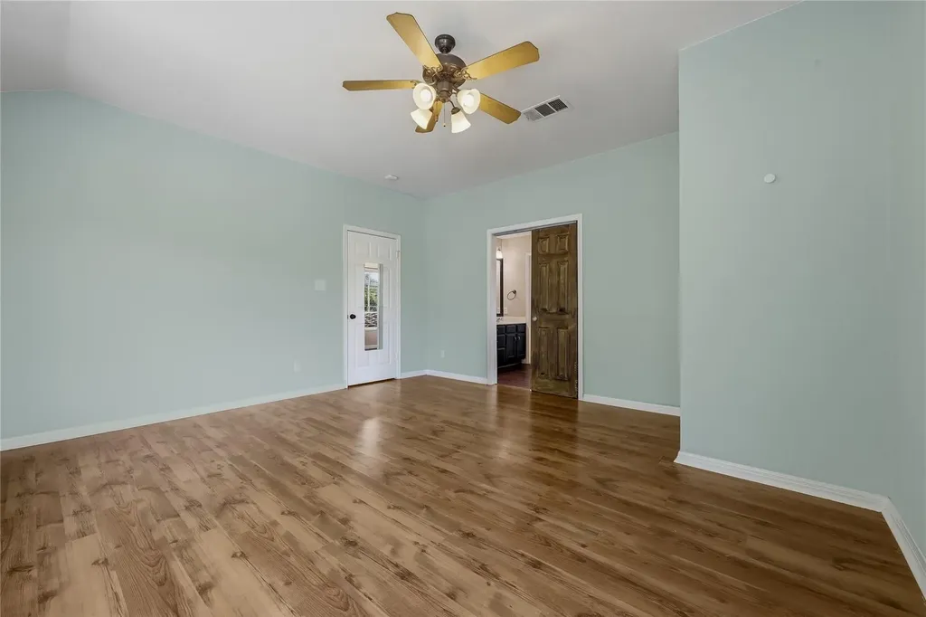 2424 Roundabout Lane Round Rock TX 78664
