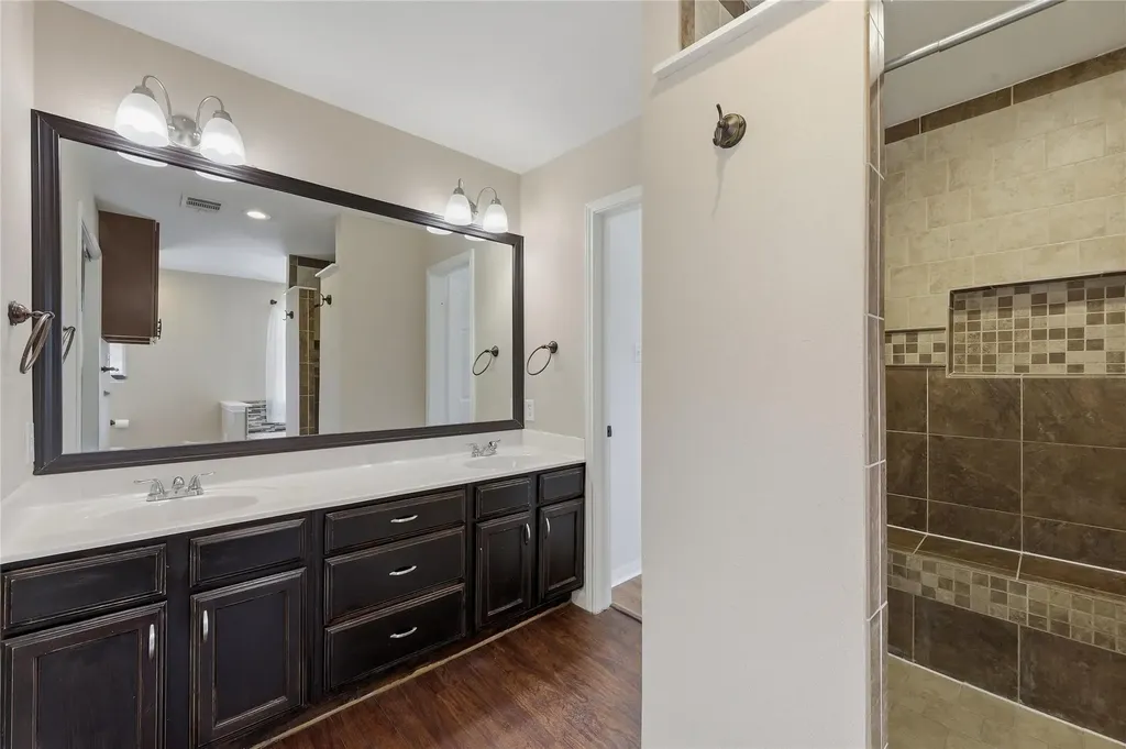 2424 Roundabout Lane Round Rock TX 78664