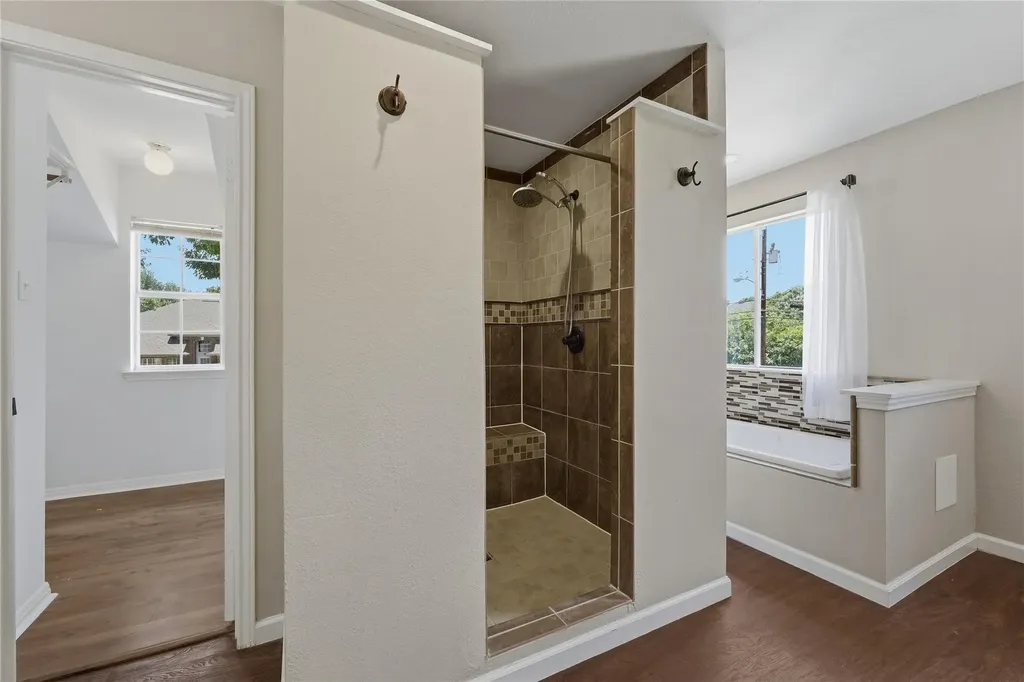 2424 Roundabout Lane Round Rock TX 78664
