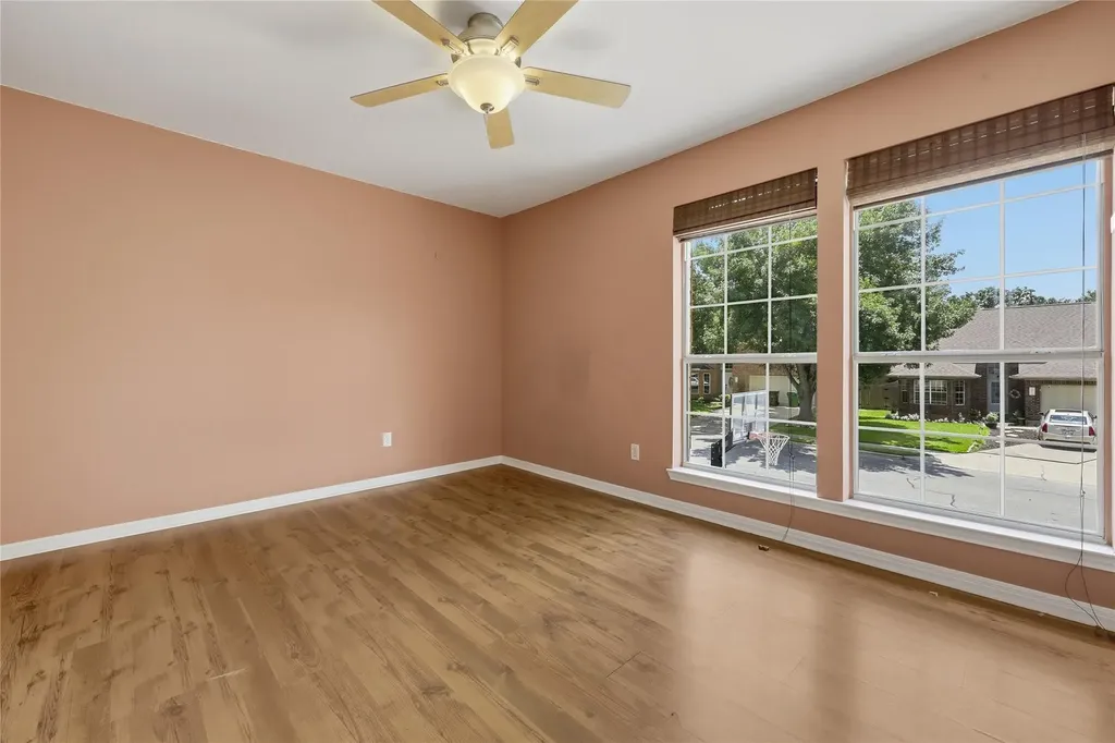 2424 Roundabout Lane Round Rock TX 78664