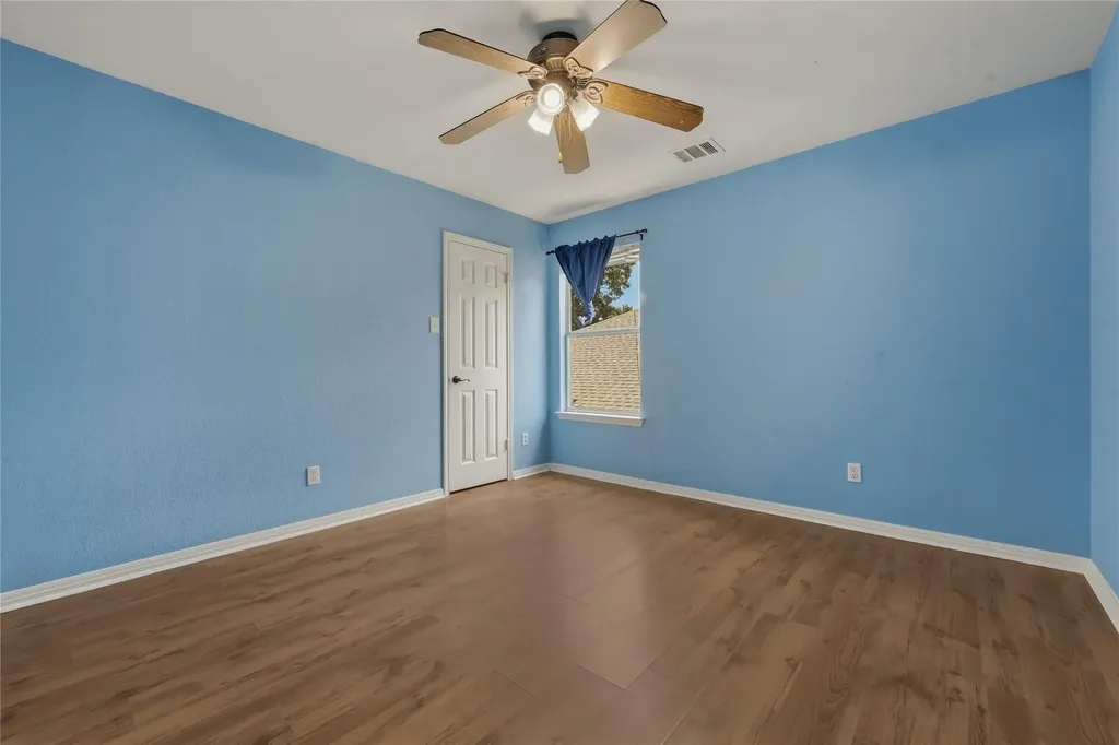 2424 Roundabout Lane Round Rock TX 78664