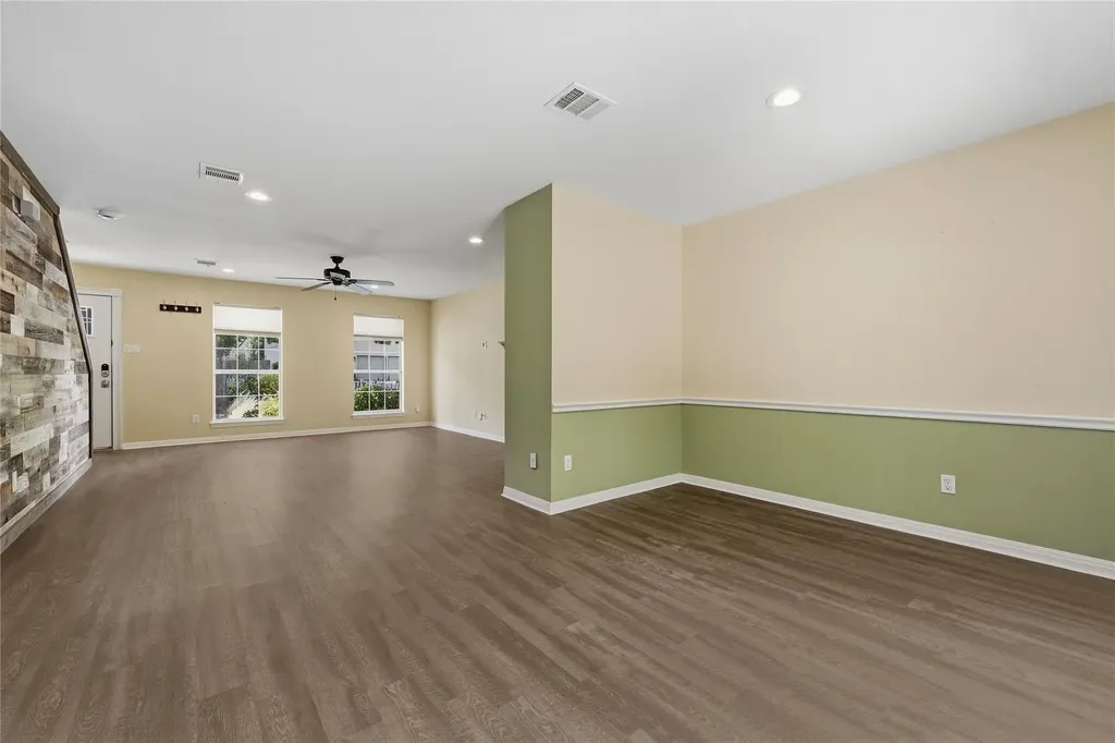 2424 Roundabout Lane Round Rock TX 78664