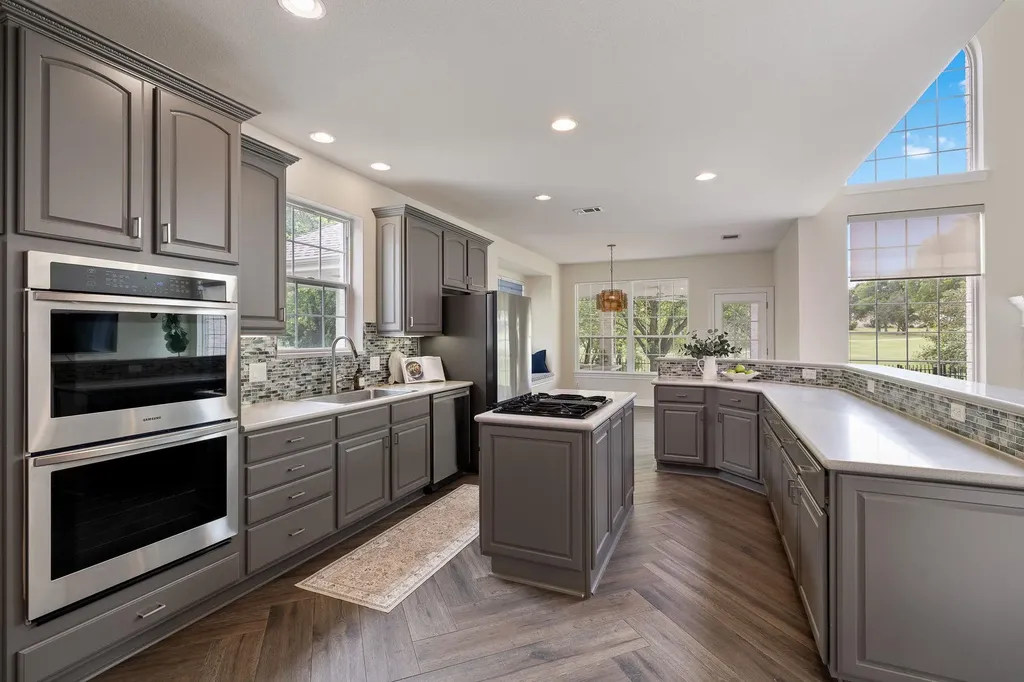 2263 Hamlet Circle Round Rock TX 78664