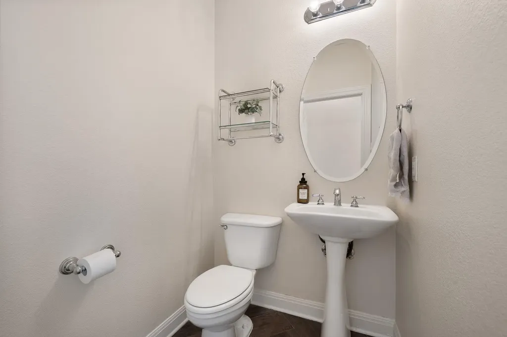 2263 Hamlet Circle Round Rock TX 78664