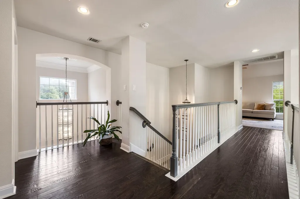 2263 Hamlet Circle Round Rock TX 78664