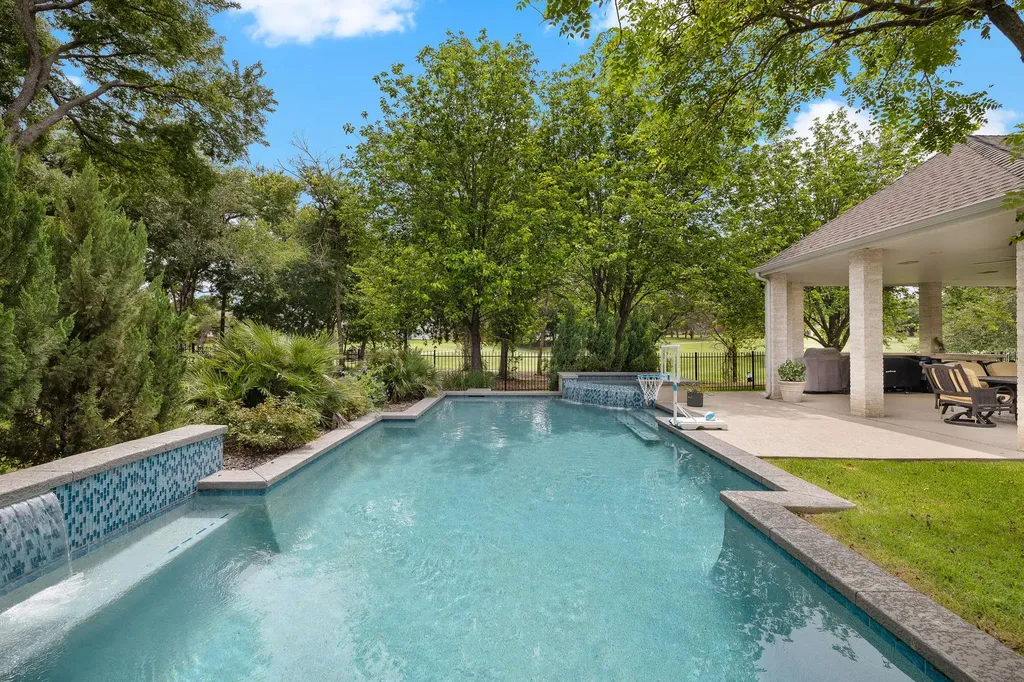 2263 Hamlet Circle Round Rock TX 78664