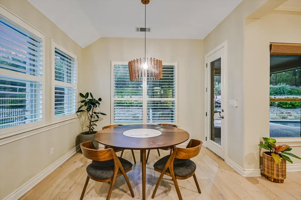 603 Anfield Circle Austin TX 78738
