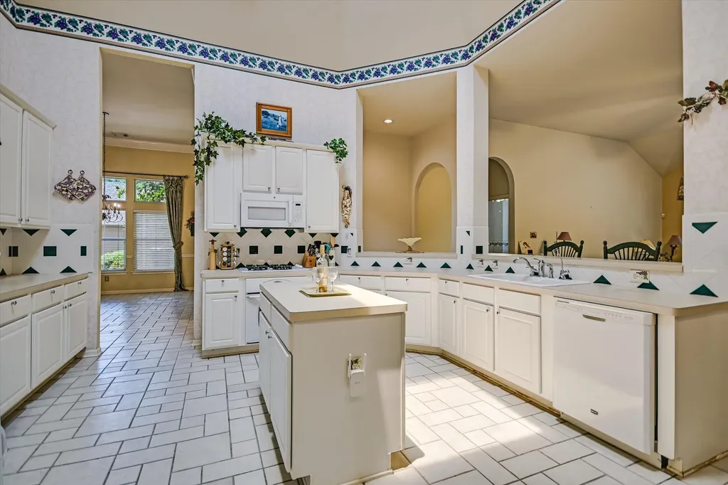 4524 Slickrock Cove Austin TX 78747