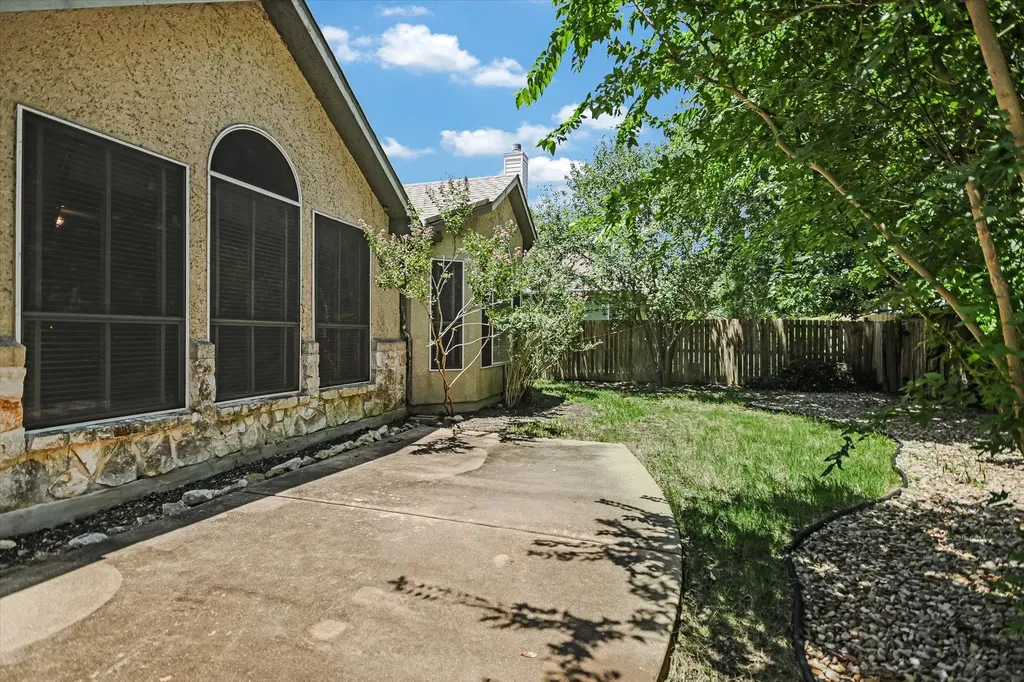 4524 Slickrock Cove Austin TX 78747