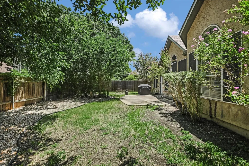 4524 Slickrock Cove Austin TX 78747