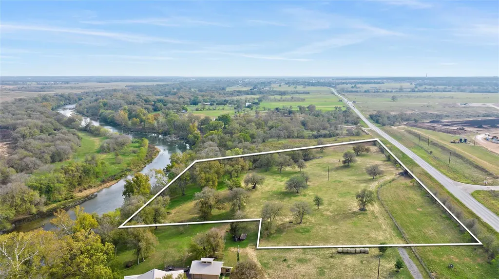 611 Fm 969 Bastrop TX 78602
