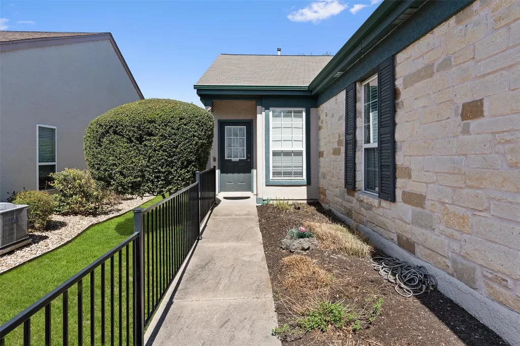 225 Winter Drive Georgetown TX 78633
