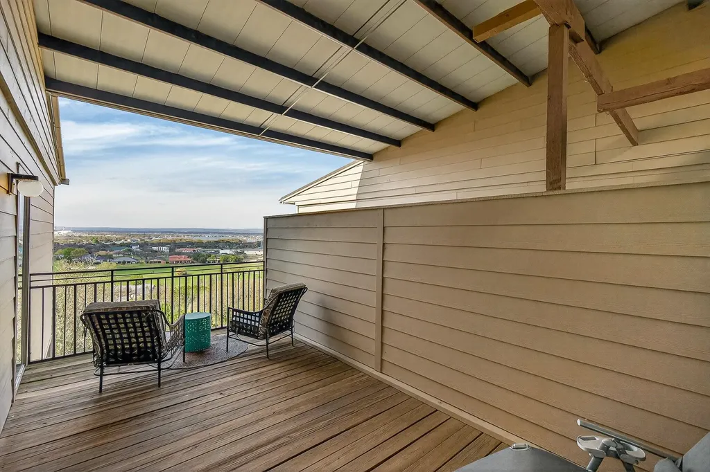 400 Hi There Horseshoe Bay TX 78657