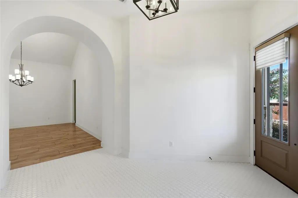 70 Santa Maria Street Georgetown TX 78628