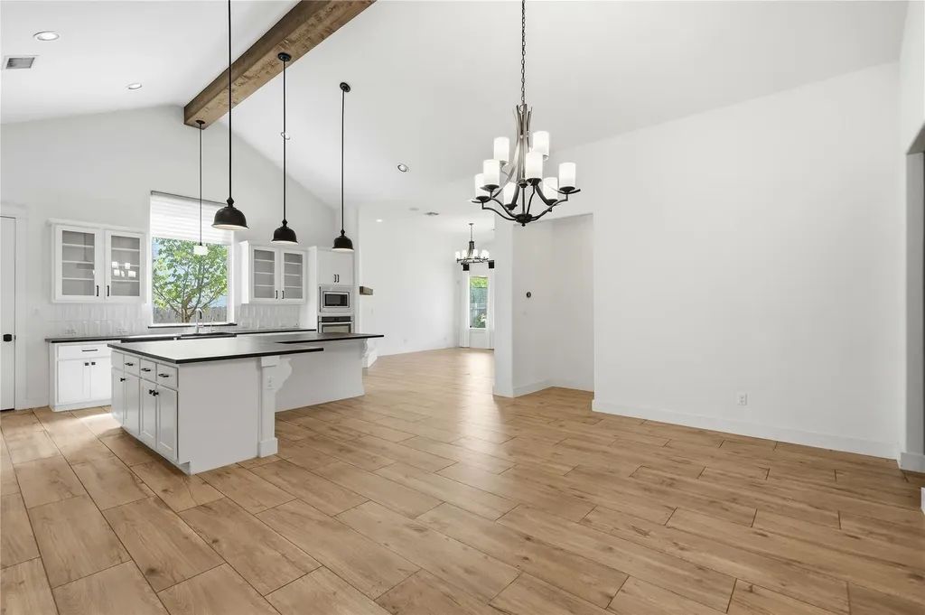 70 Santa Maria Street Georgetown TX 78628