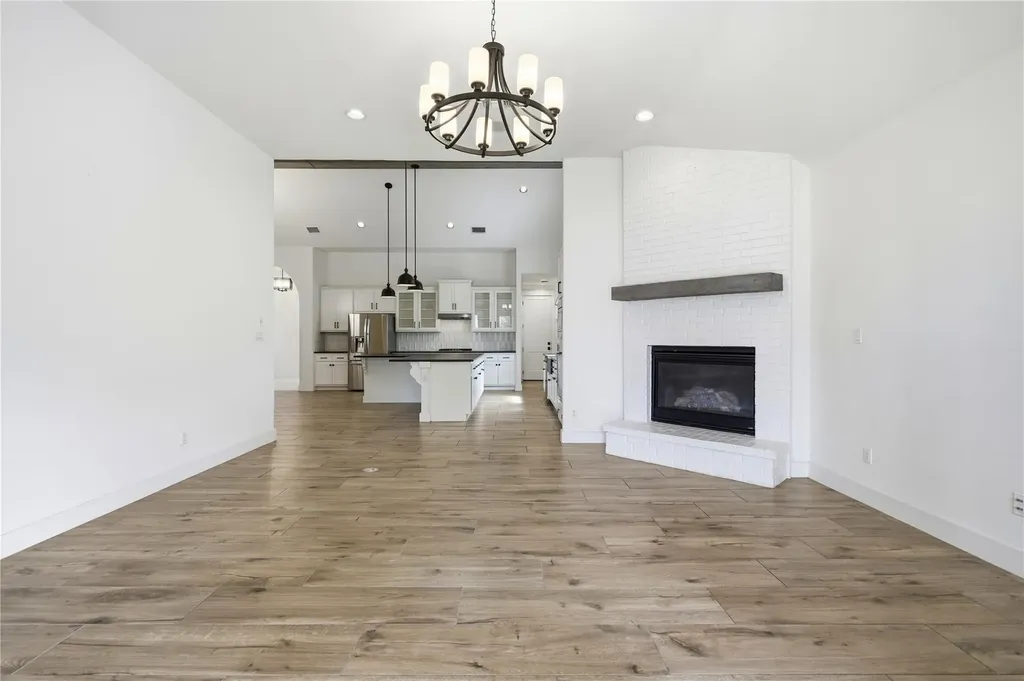 70 Santa Maria Street Georgetown TX 78628
