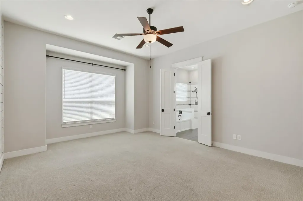 70 Santa Maria Street Georgetown TX 78628