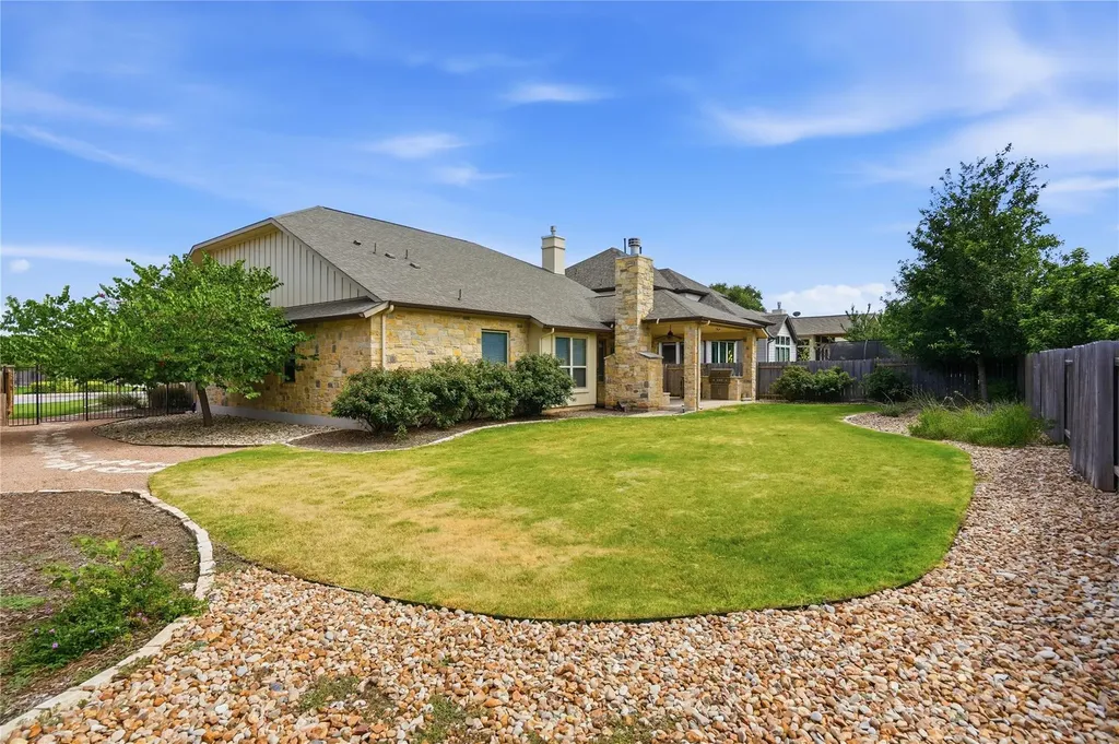 70 Santa Maria Street Georgetown TX 78628
