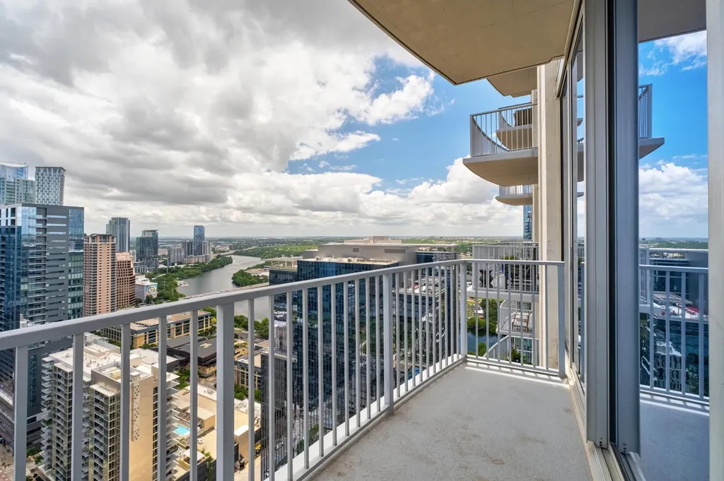 360 Nueces Street Austin TX 78701