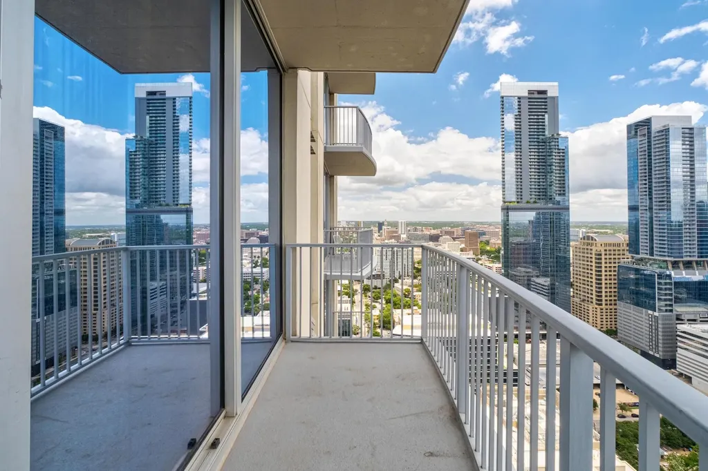 360 Nueces Street Austin TX 78701
