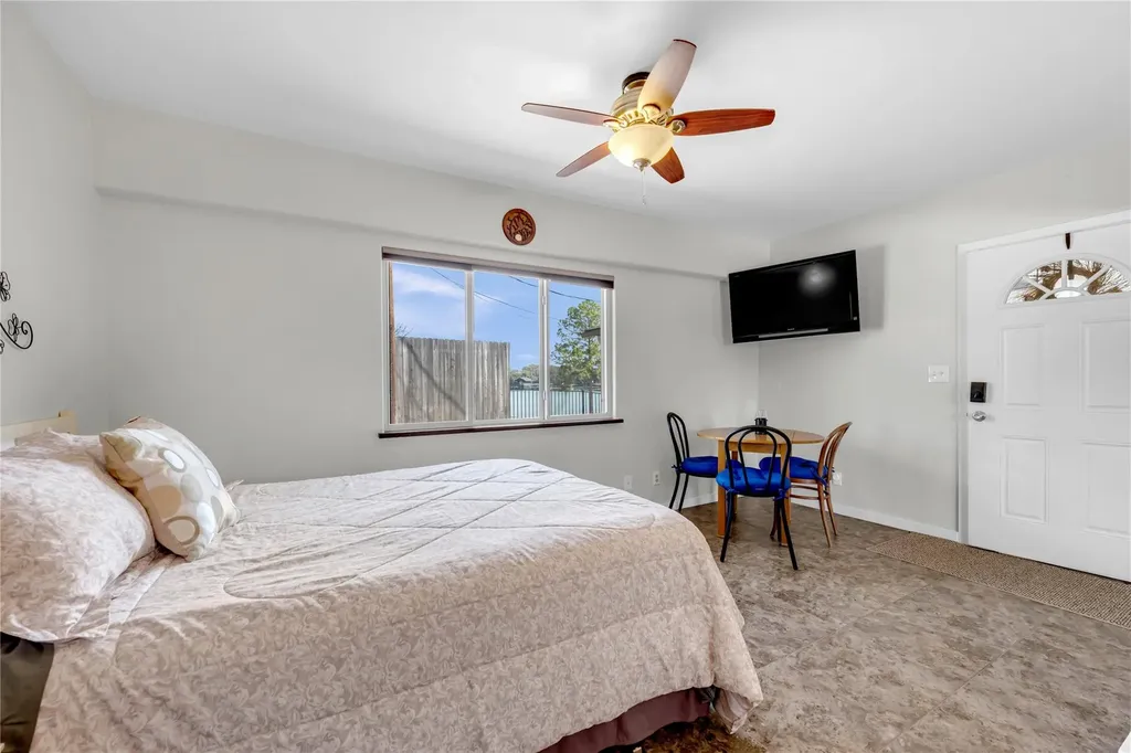 1846 Bluebonnet Lane Kingsland TX 78639