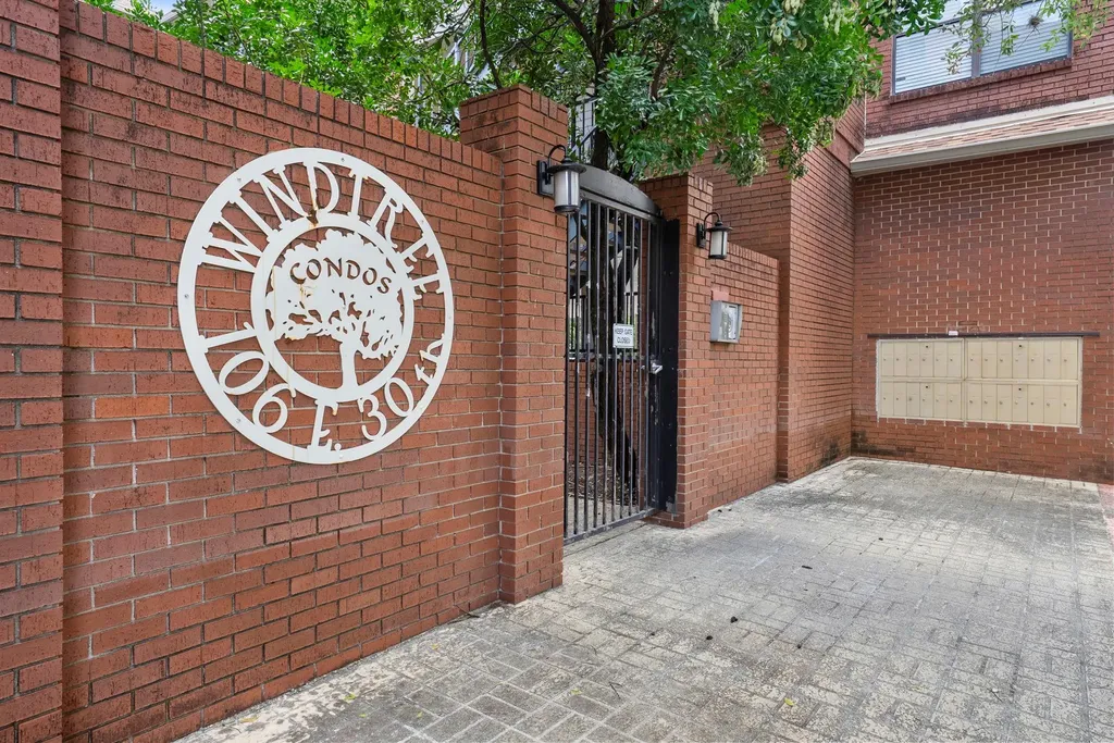 106 E 30th Street Austin TX 78705