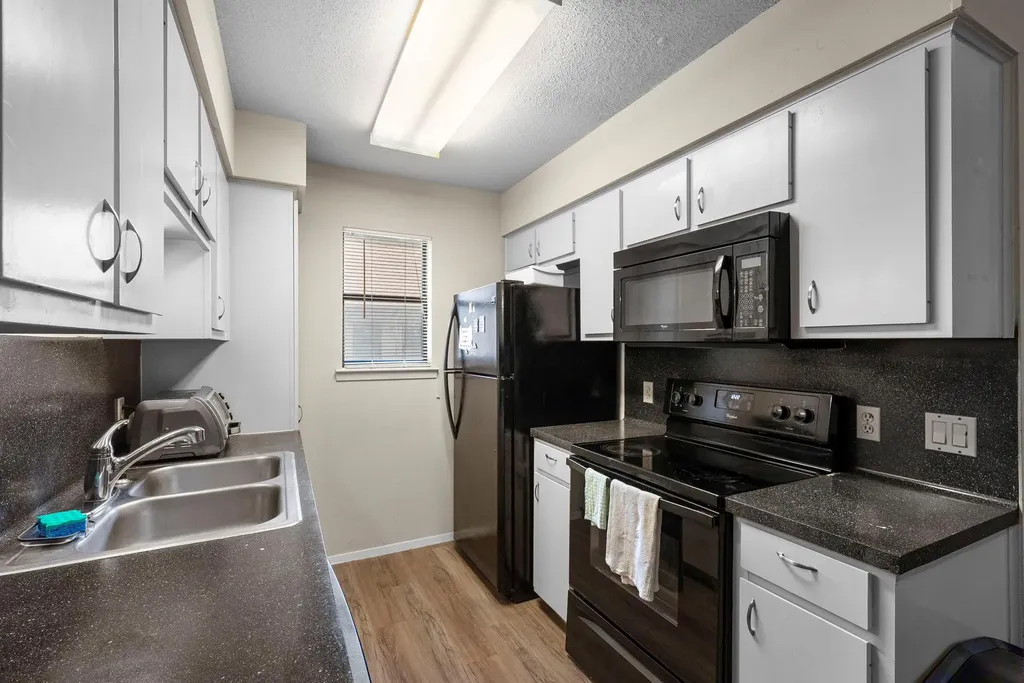 106 E 30th Street Austin TX 78705