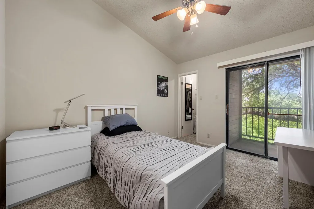106 E 30th Street Austin TX 78705