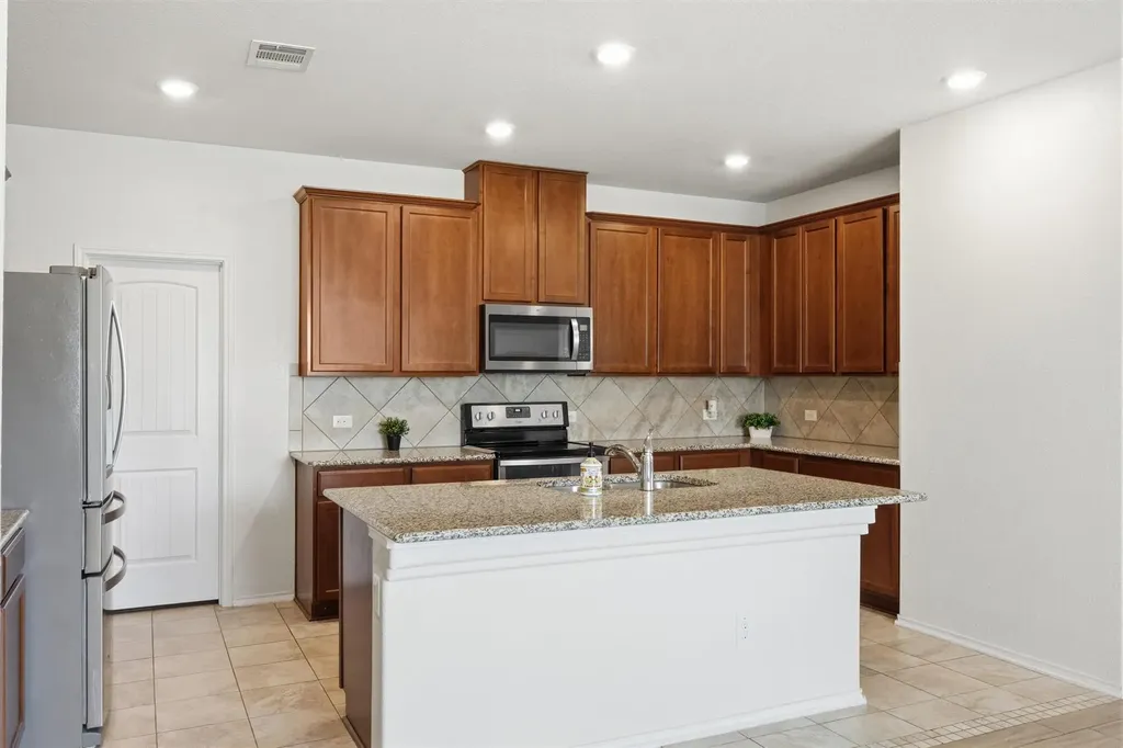 16616 Brogan Lane Pflugerville TX 78660