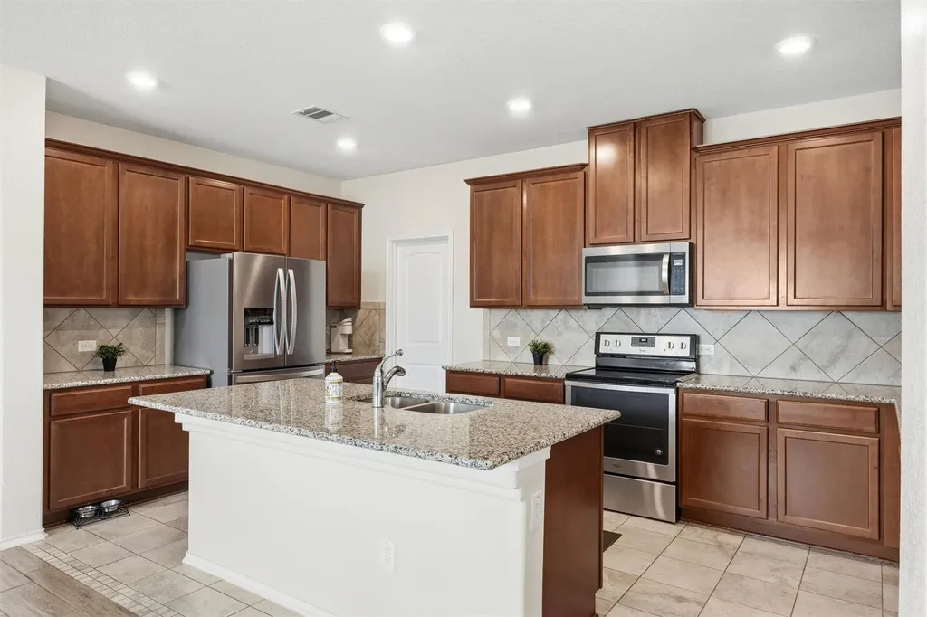 16616 Brogan Lane Pflugerville TX 78660
