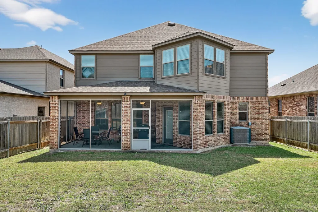1124 Calla Lily Boulevard Leander TX 78641