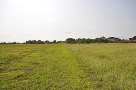 269 Cr 305 Bayshore Road Palacios TX 77465