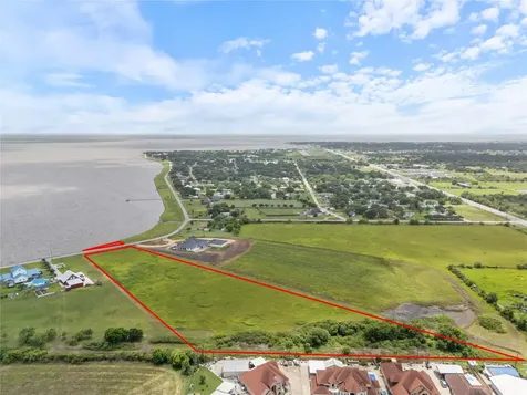 269 Cr 305 Bayshore Road Palacios TX 77465