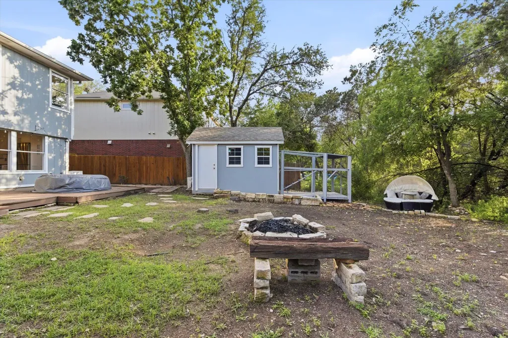 8920 W Hove Loop Austin TX 78749