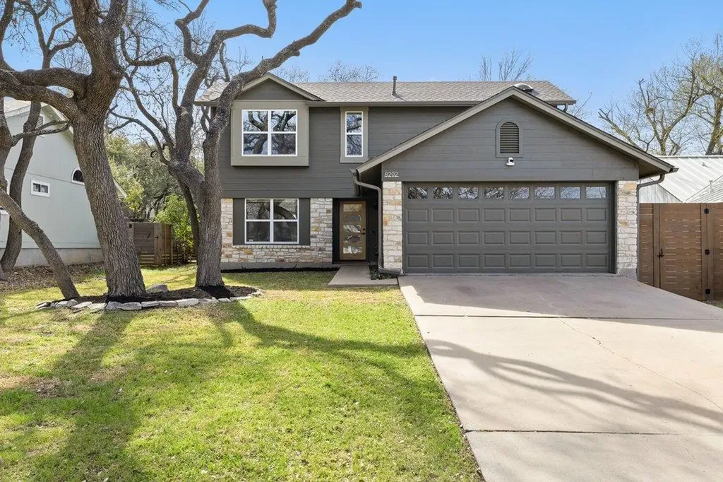 8202 Cache Drive Austin TX 78749