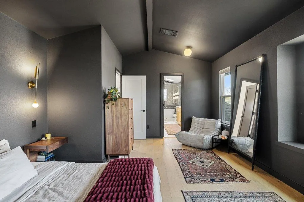 8202 Cache Drive Austin TX 78749