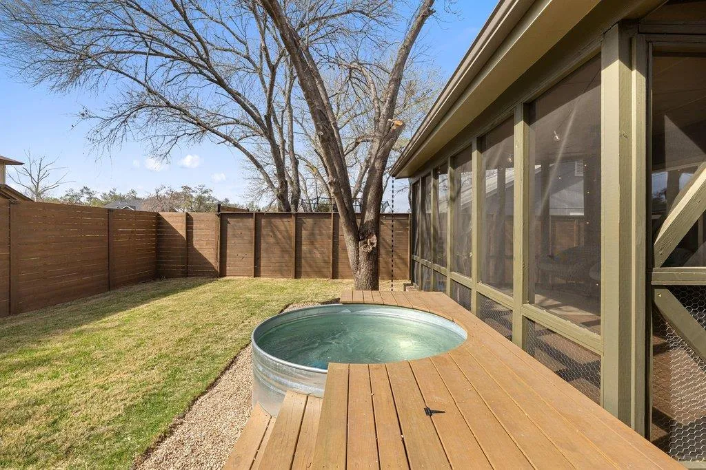 8202 Cache Drive Austin TX 78749