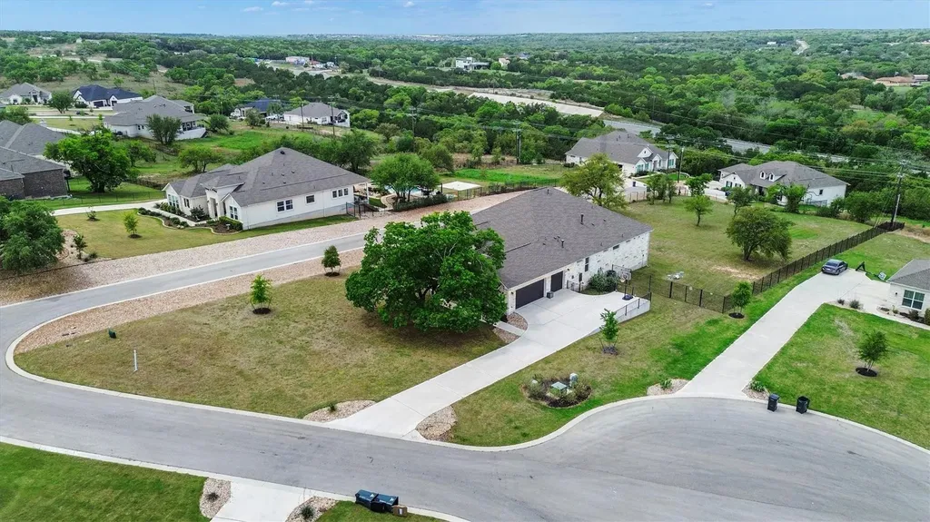 125 Pueblo Peakk Cove Liberty Hill TX 78642