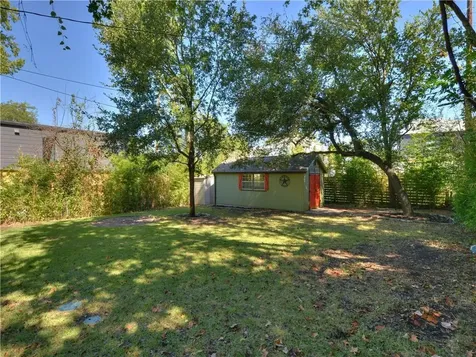 208 Braeswood Road Austin TX 78704