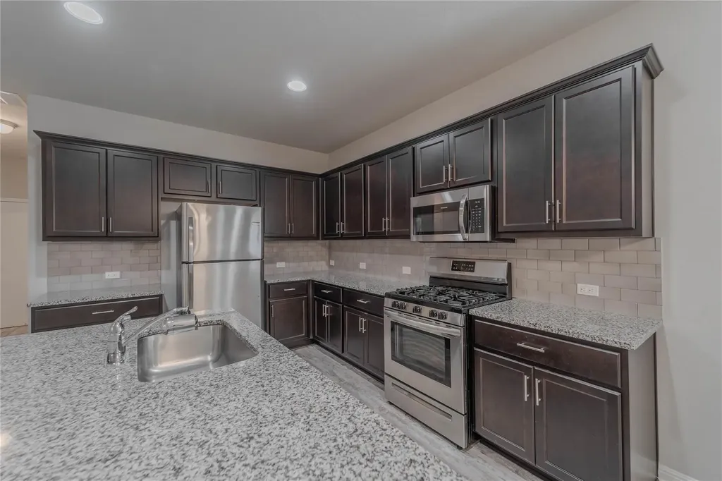 18427 Stevie Ray Drive Round Rock TX 78664