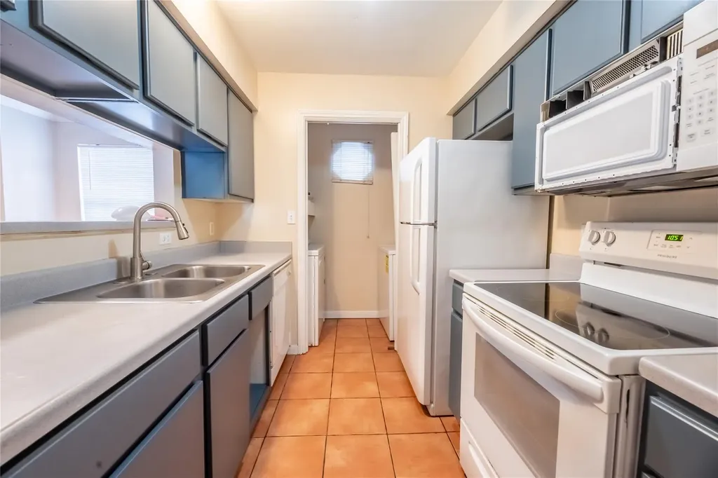 501 W 26th Street Austin TX 78705