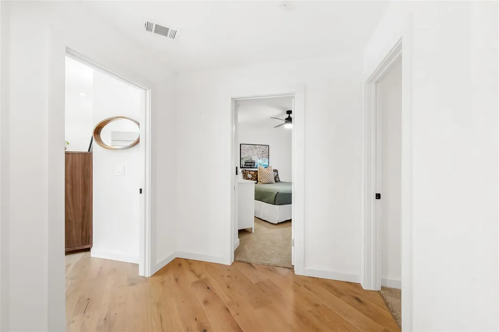 5914 Salcon Cliff Drive Austin TX 78749