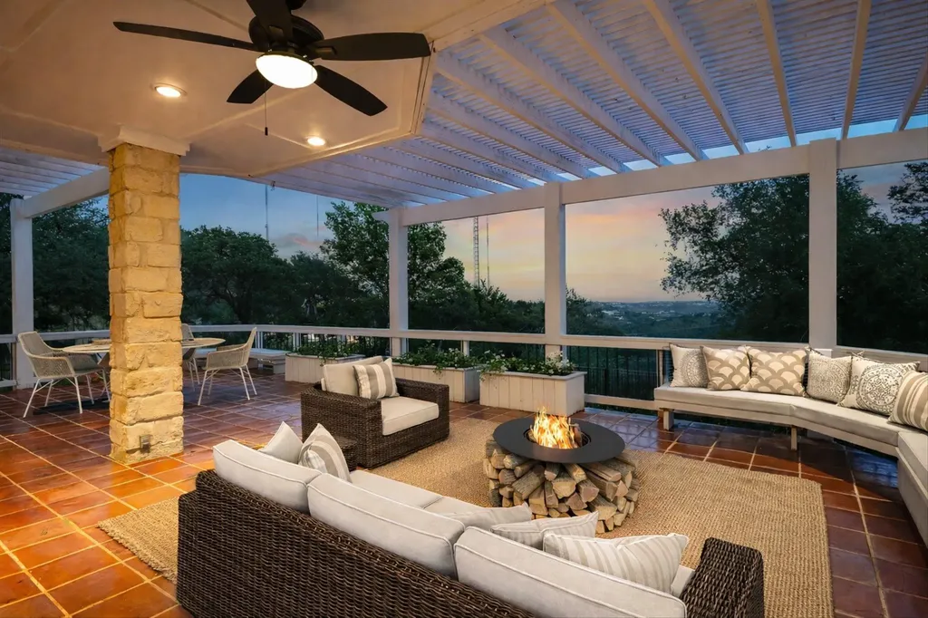 2417 Never Bend Cove Austin TX 78746