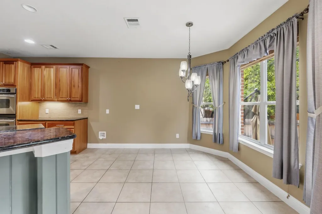1239 Pine Forest Circle Round Rock TX 78665
