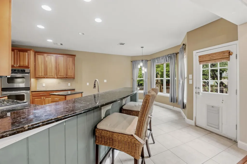 1239 Pine Forest Circle Round Rock TX 78665