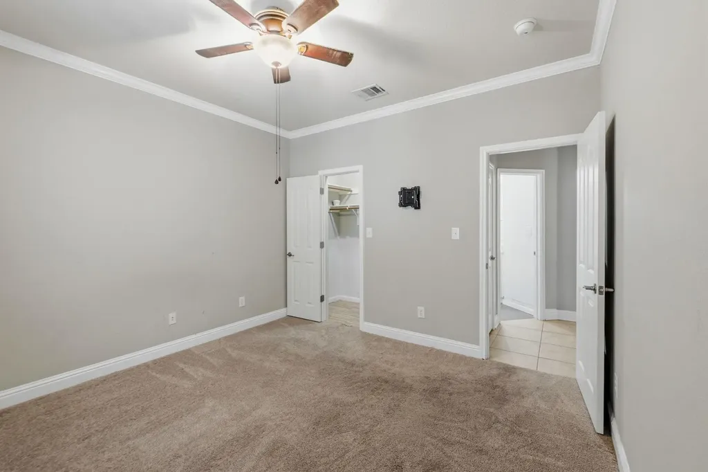 1239 Pine Forest Circle Round Rock TX 78665