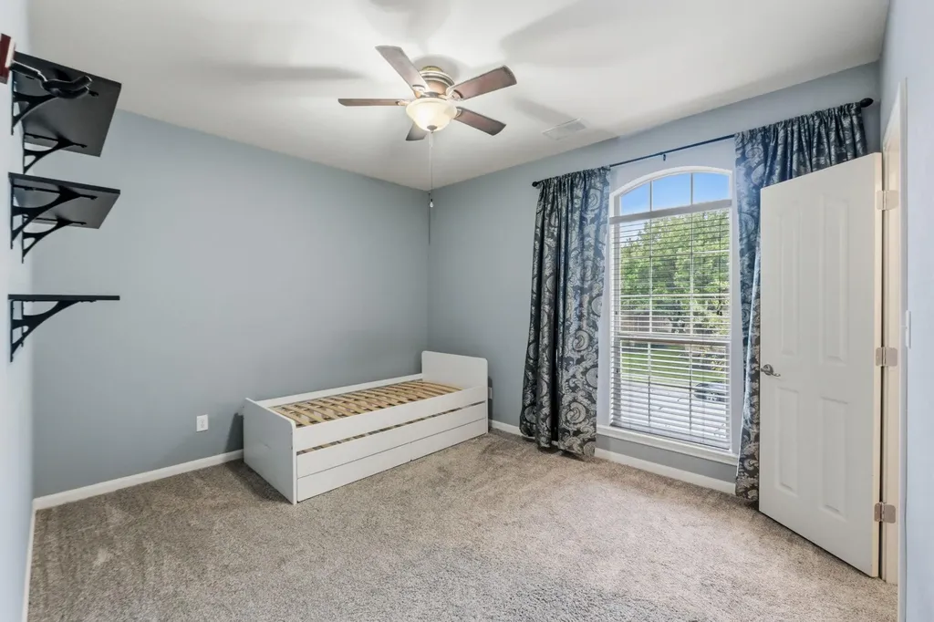 1239 Pine Forest Circle Round Rock TX 78665
