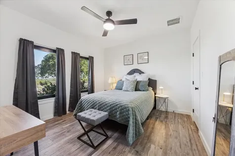 108 Schoolhouse Lane Spicewood TX 78669