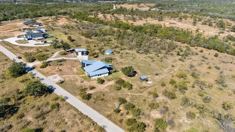 108 Schoolhouse Lane Spicewood TX 78669