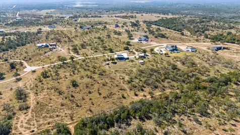 108 Schoolhouse Lane Spicewood TX 78669